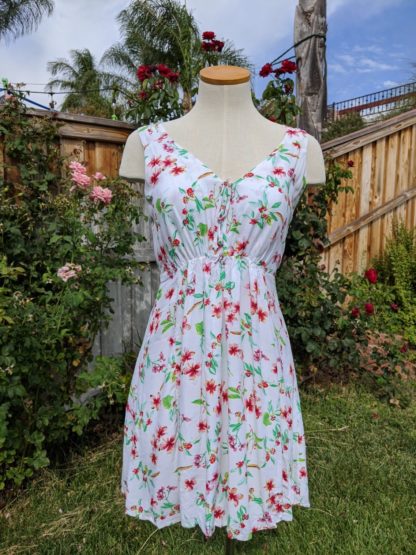 Cute White Plumeria Dress - Image 3